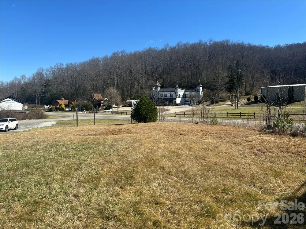400 Old Dale Road Spruce Pine, NC 28777