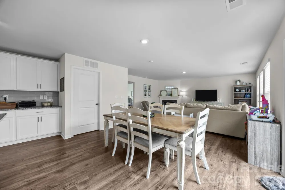 183 Marathon Lane Candler, NC 28715