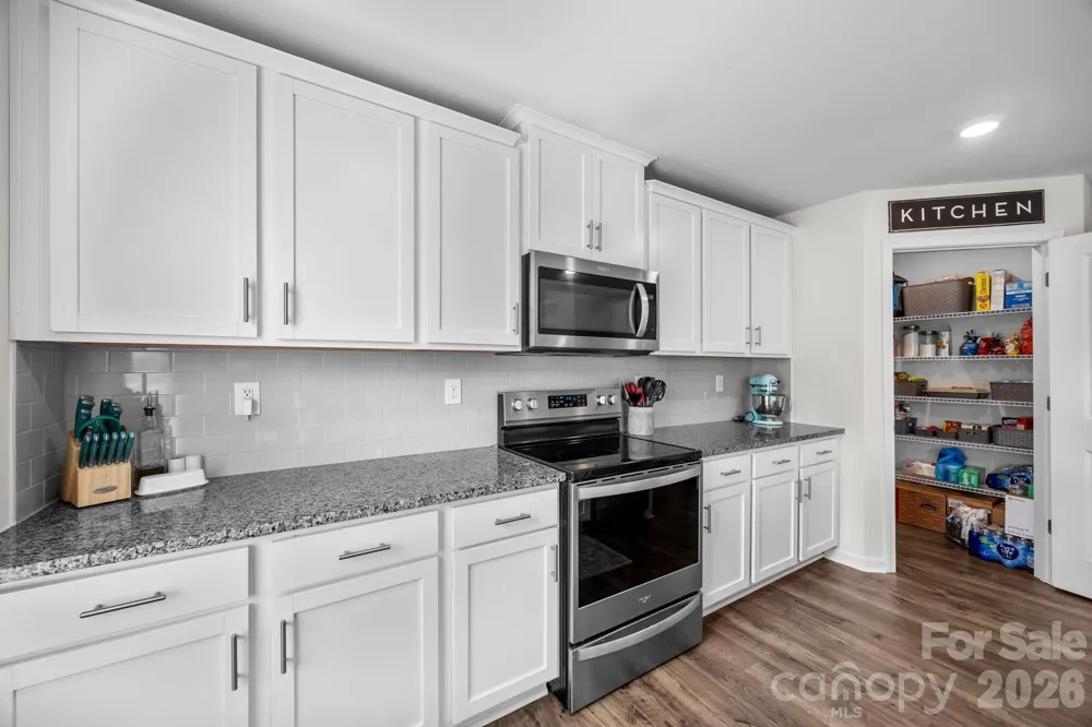 183 Marathon Lane Candler, NC 28715
