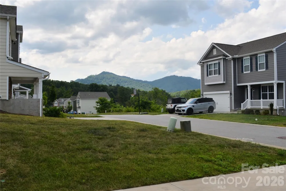 183 Marathon Lane Candler, NC 28715