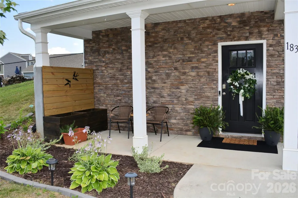 183 Marathon Lane Candler, NC 28715