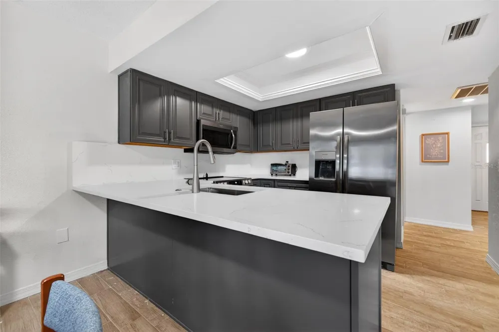 6490 CAPE HATTERAS WAY NE #2 St Petersburg, FL 33702