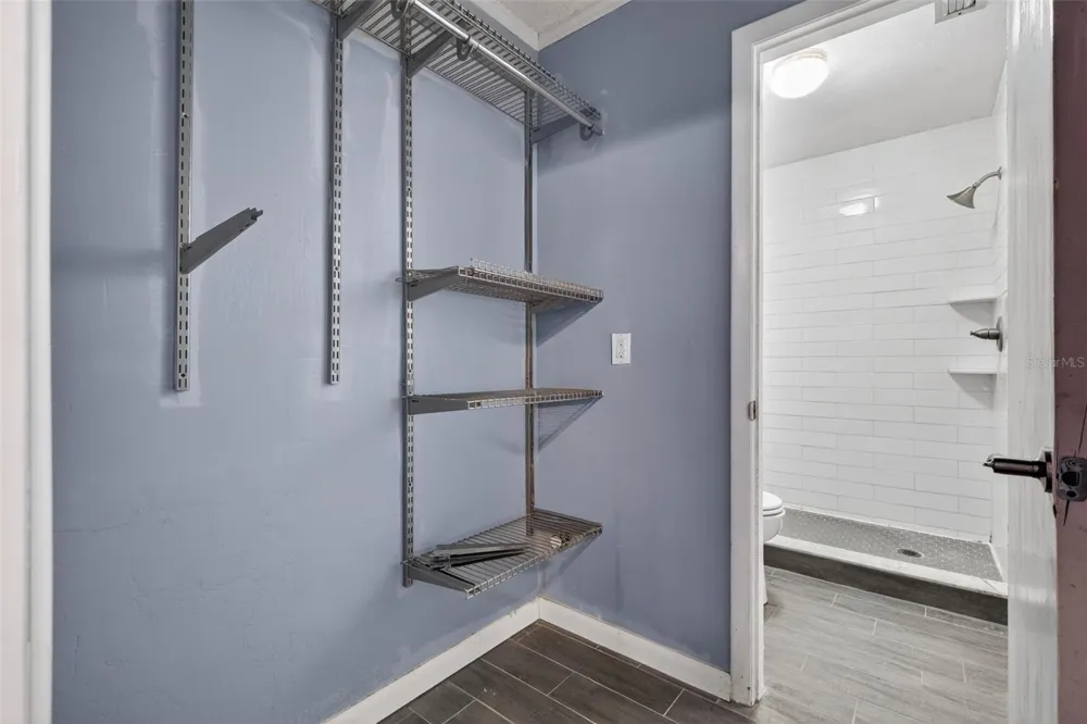 6490 CAPE HATTERAS WAY NE #2 St Petersburg, FL 33702
