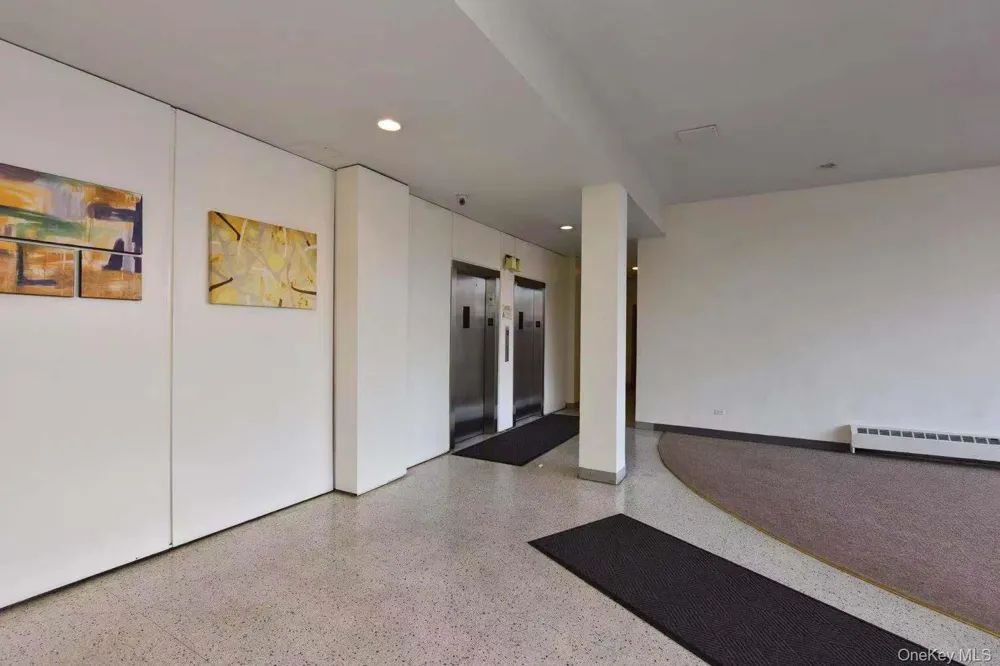 15272 Melbourne Avenue #2G Flushing, NY 11367