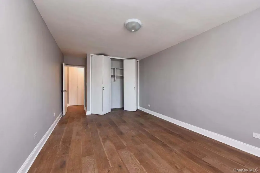 15272 Melbourne Avenue #2G Flushing, NY 11367