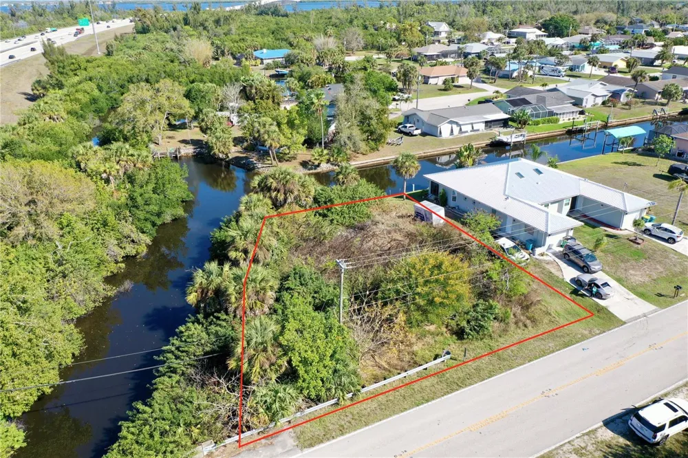2803 RIVERSIDE DRIVE Punta Gorda, FL 33950