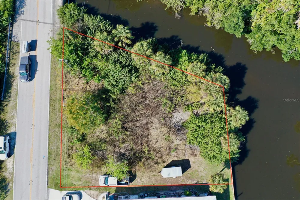 2803 RIVERSIDE DRIVE Punta Gorda, FL 33950
