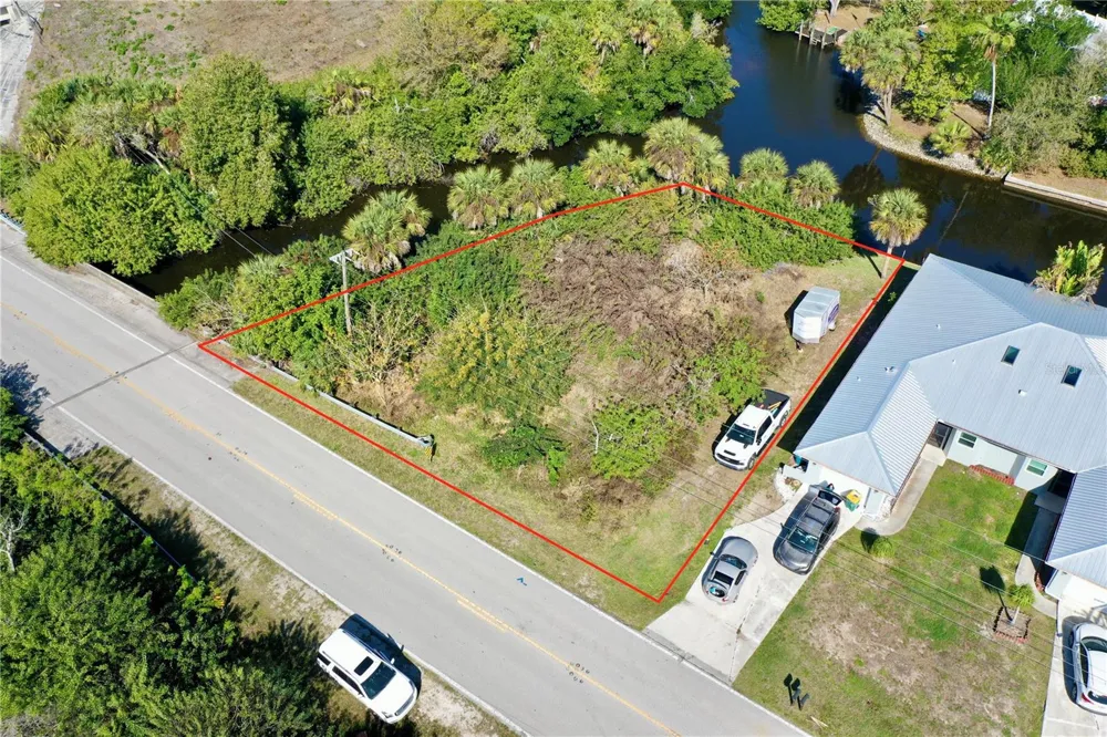 2803 RIVERSIDE DRIVE Punta Gorda, FL 33950
