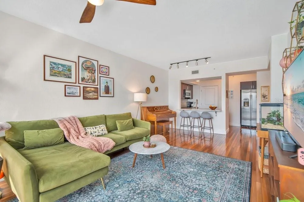 322 E CENTRAL BOULEVARD #1005 Orlando, FL 32801