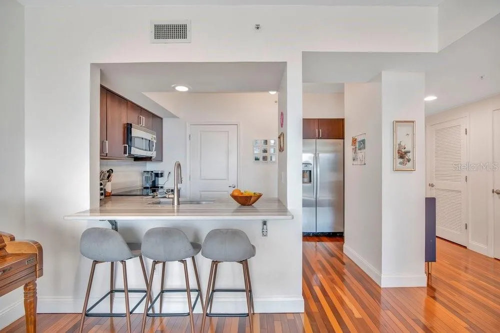 322 E CENTRAL BOULEVARD #1005 Orlando, FL 32801