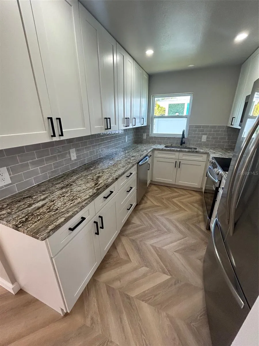 428 62ND STREET Holmes Beach, FL 34217