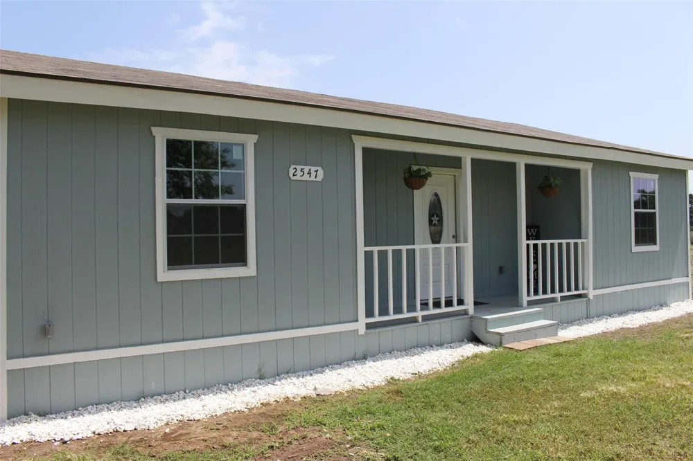 2547 Bob Mathews Street Bedias, TX 77831