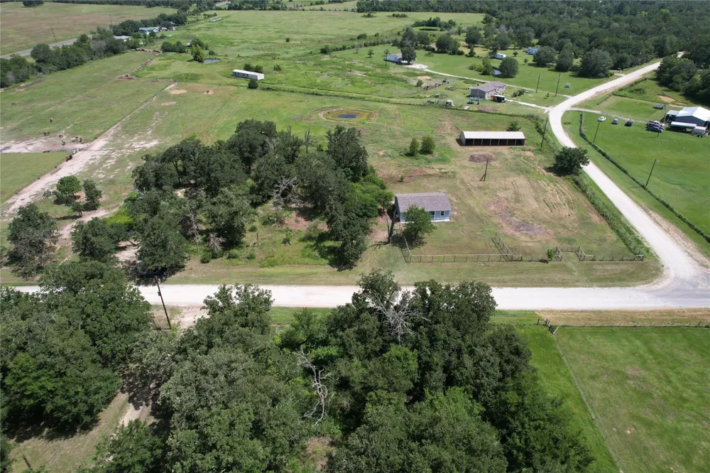 2547 Bob Mathews Street Bedias, TX 77831