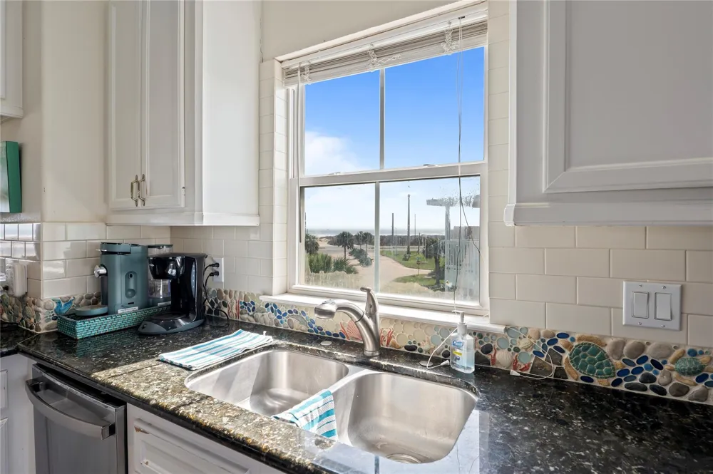 25001 Monterey Court Galveston, TX 77554