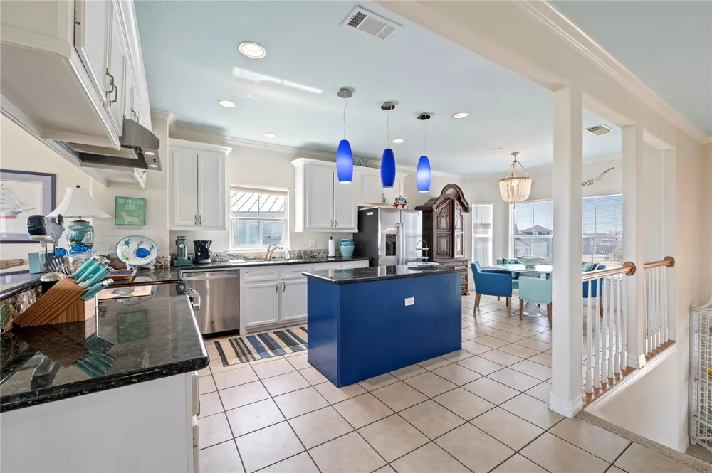 25001 Monterey Court Galveston, TX 77554