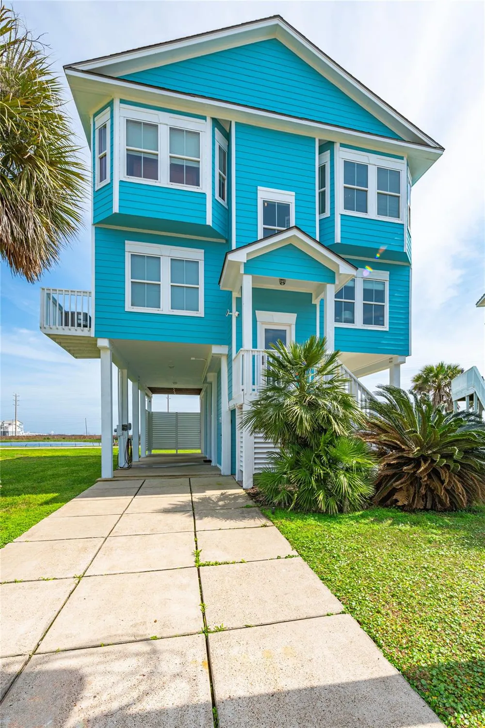 25001 Monterey Court Galveston, TX 77554