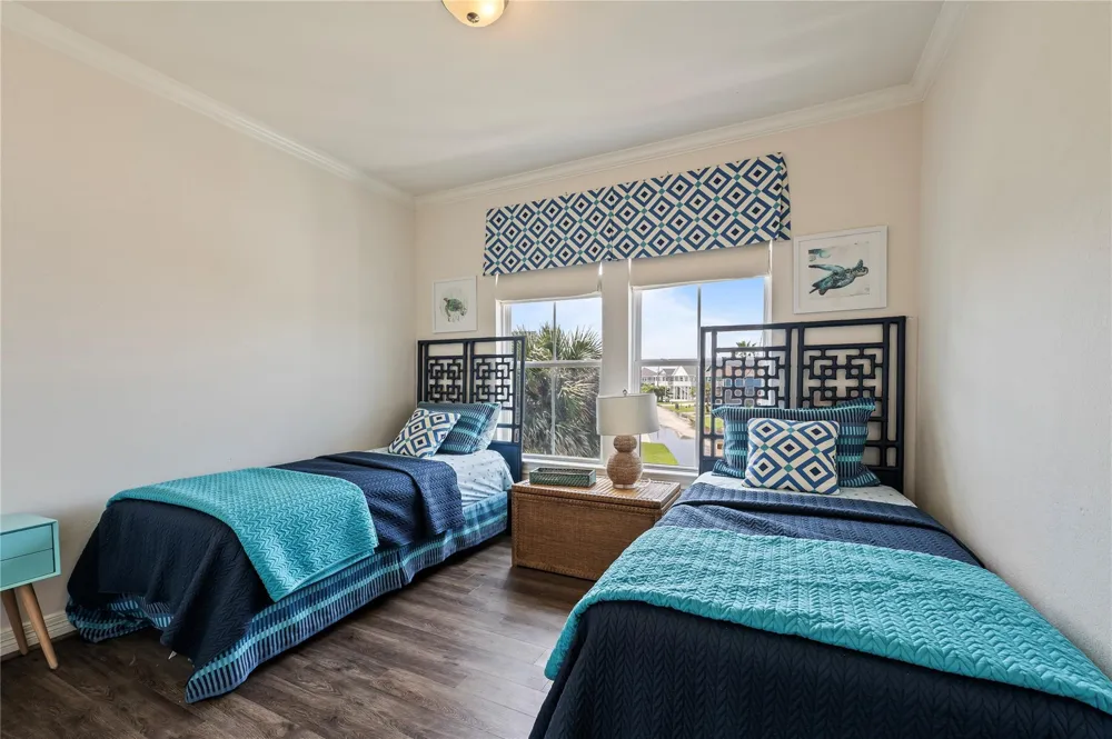 25001 Monterey Court Galveston, TX 77554