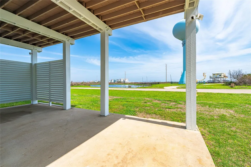 25001 Monterey Court Galveston, TX 77554