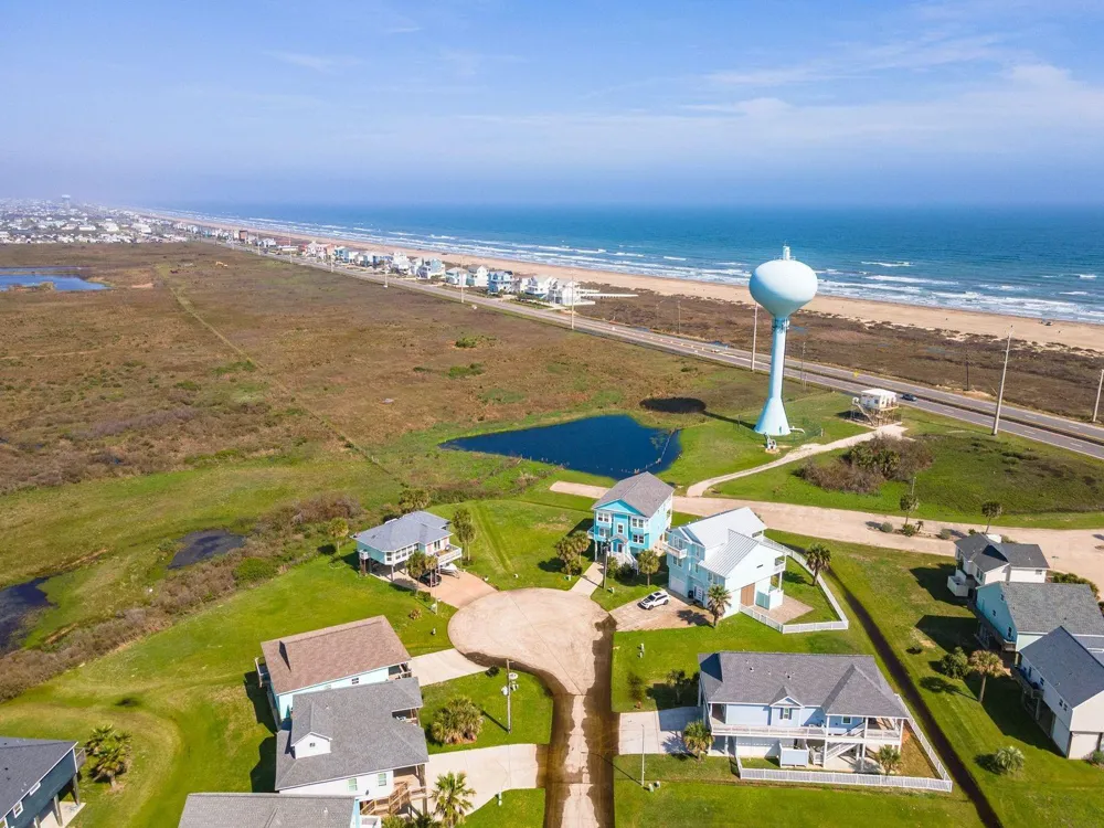 25001 Monterey Court Galveston, TX 77554
