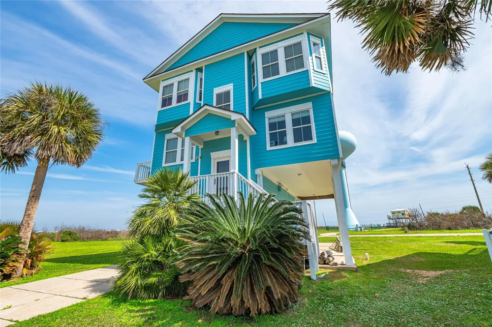 25001 Monterey Court Galveston, TX 77554