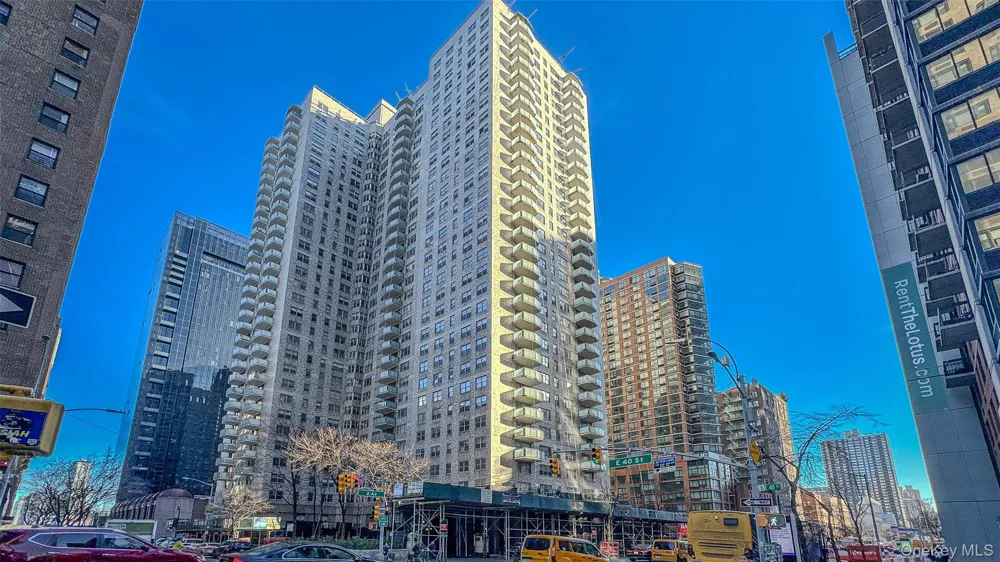 300 E 40 STREET #12E New York (Manhattan), NY 10016