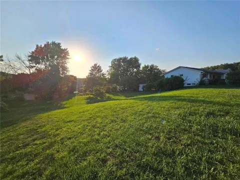 1324 Sunset Drive