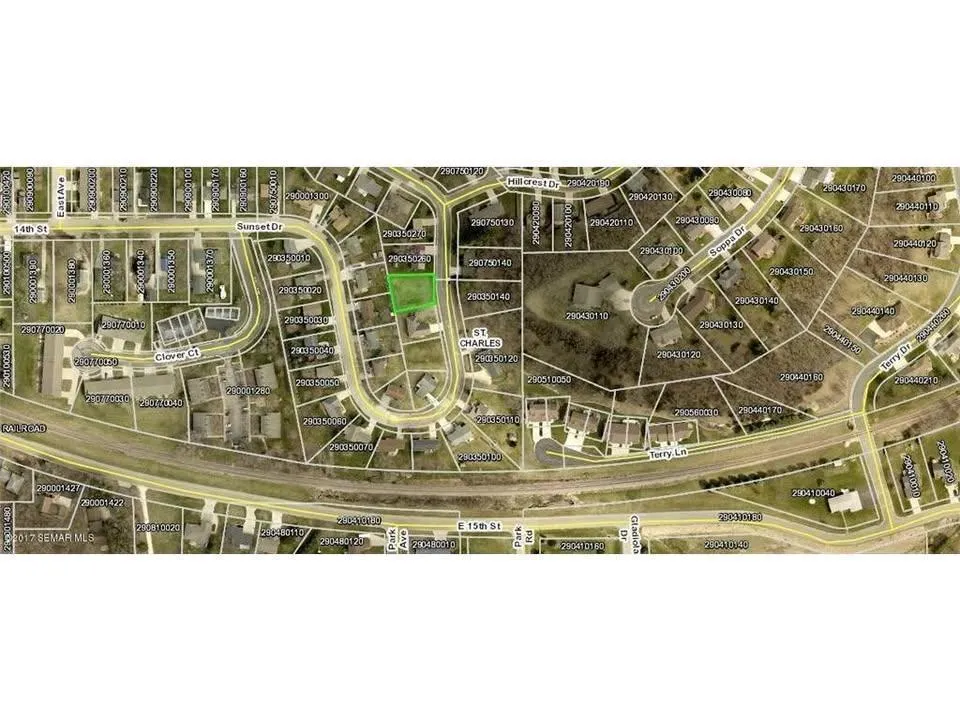 1324 Sunset Drive Saint Charles, MN 55972