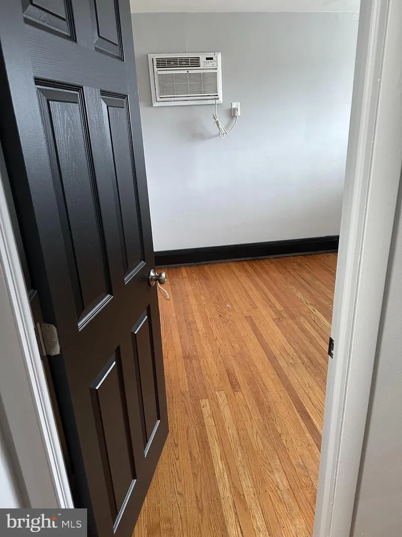 517 MORGAN AVENUE #6 Palmyra, NJ 08065