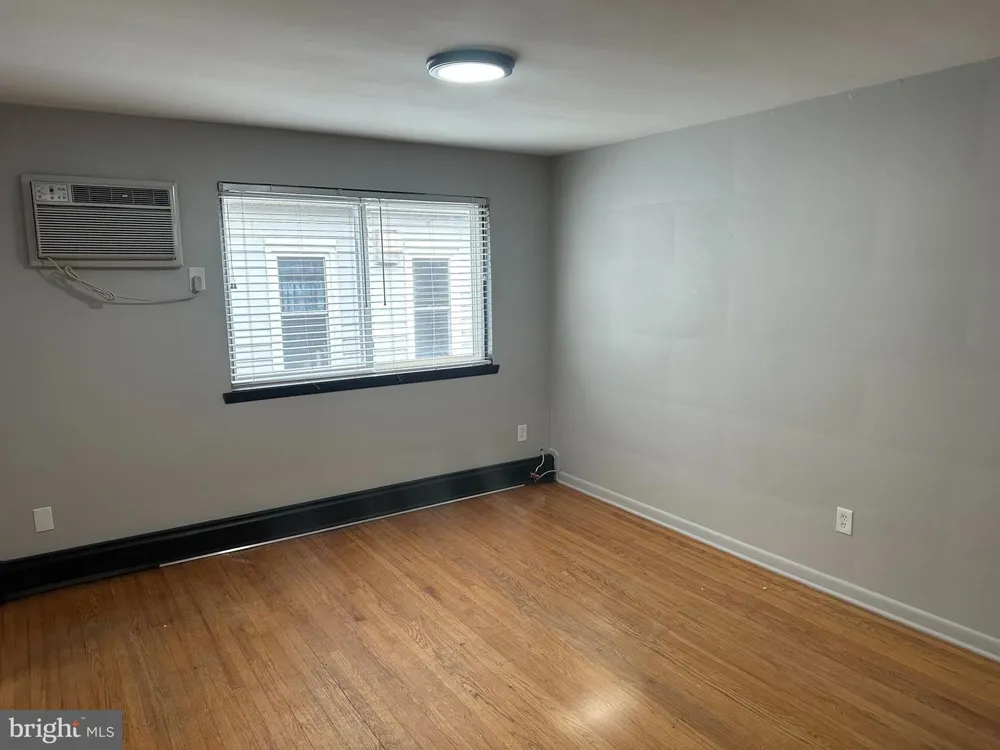 517 MORGAN AVENUE #6 Palmyra, NJ 08065
