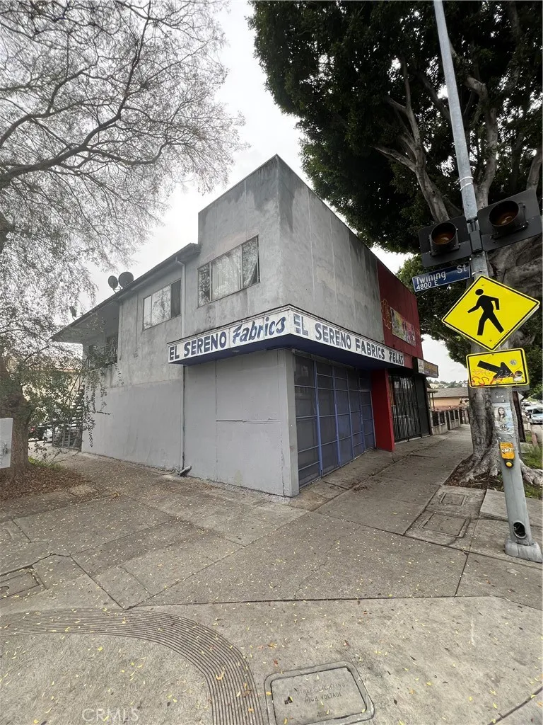 3248 Eastern Avenue El Sereno, CA 90032