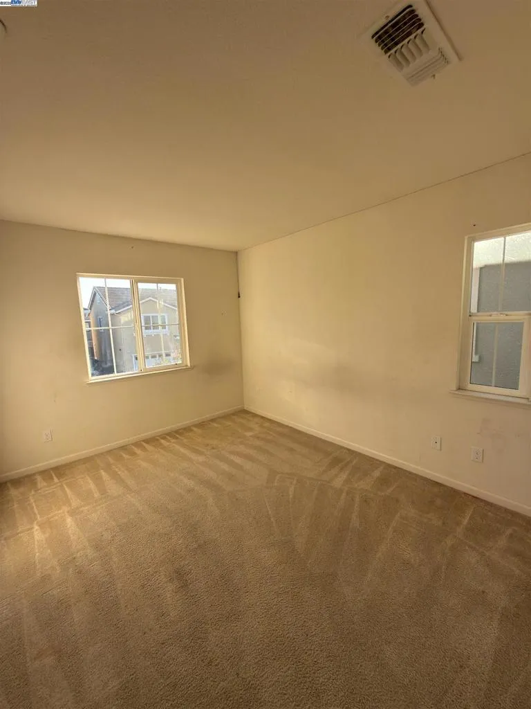 2746 Gracie Pl Fairfield, CA 94533
