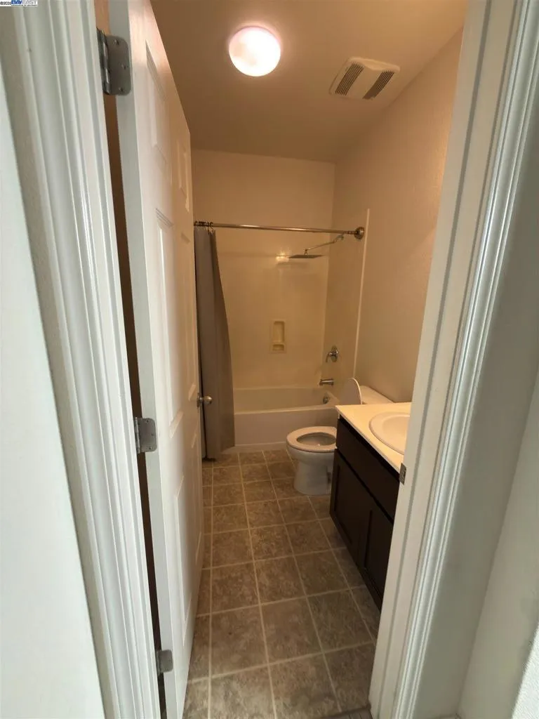 2746 Gracie Pl Fairfield, CA 94533