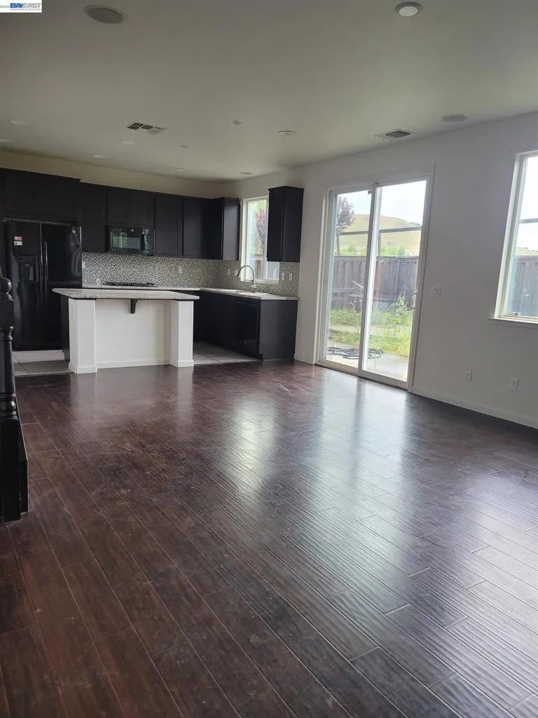 2746 Gracie Pl Fairfield, CA 94533