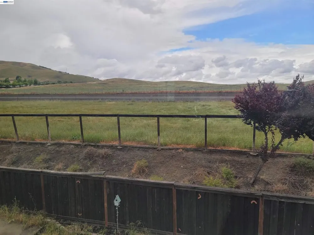 2746 Gracie Pl Fairfield, CA 94533