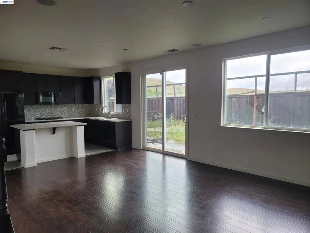2746 Gracie Pl Fairfield, CA 94533