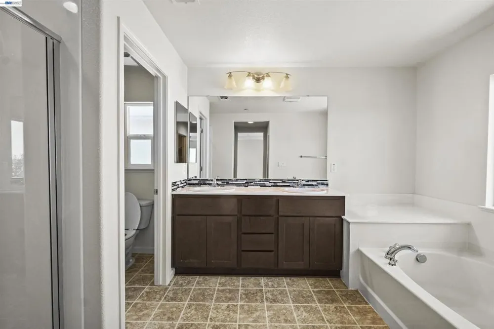 2746 Gracie Pl Fairfield, CA 94533
