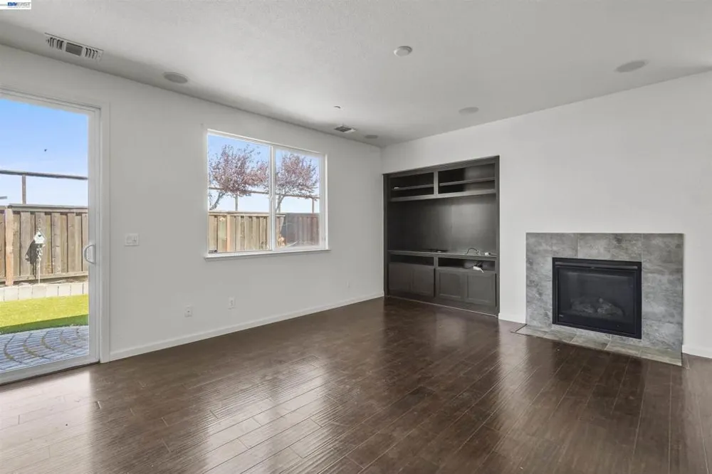 2746 Gracie Pl Fairfield, CA 94533