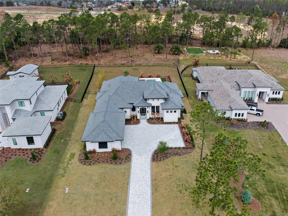 16130 PENDIO DRIVE Bella Collina, FL 34756