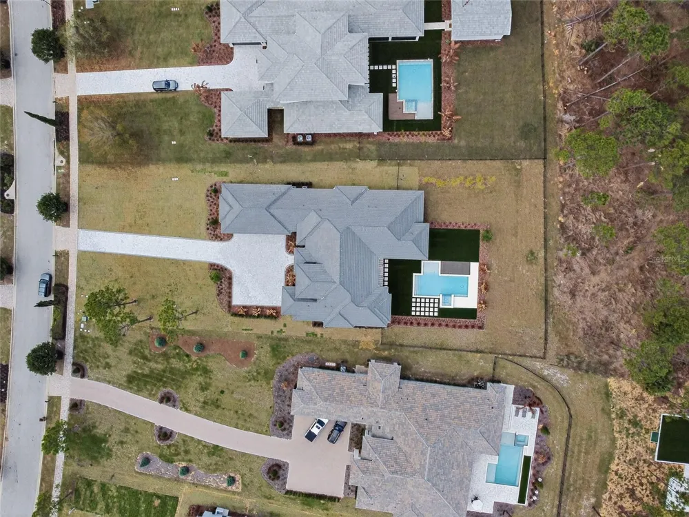 16130 PENDIO DRIVE Bella Collina, FL 34756