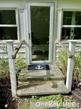 16A Bishop Avenue Westhampton, NY 11977