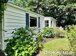 16A Bishop Avenue Westhampton, NY 11977