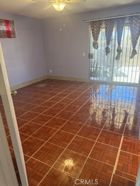 13747 Vellanto Moreno Valley, CA 92553