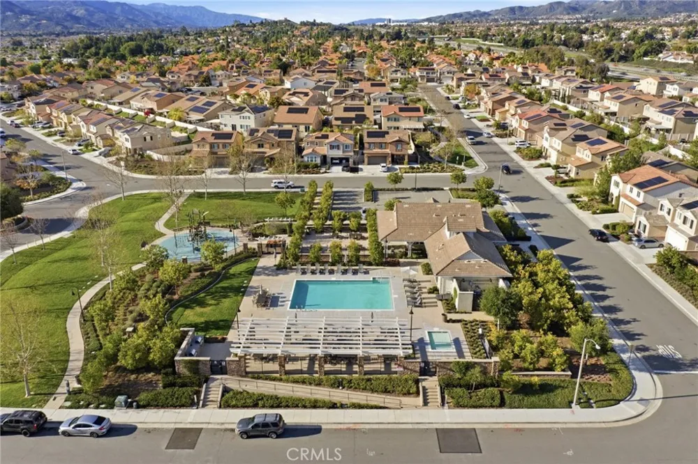 24318 Red Spruce Murrieta, CA 92562