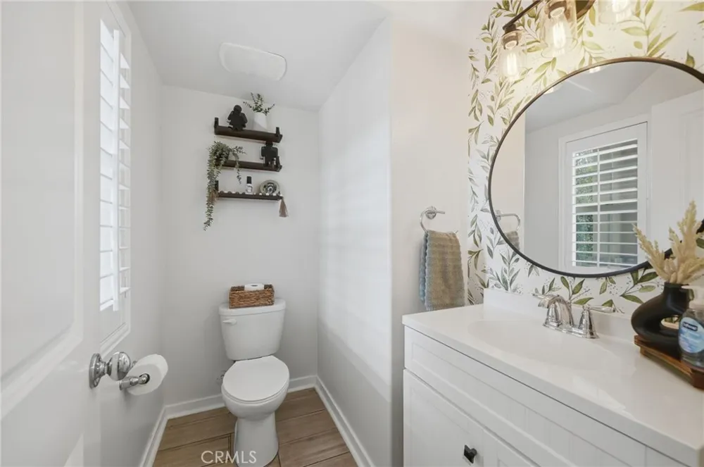 24318 Red Spruce Murrieta, CA 92562
