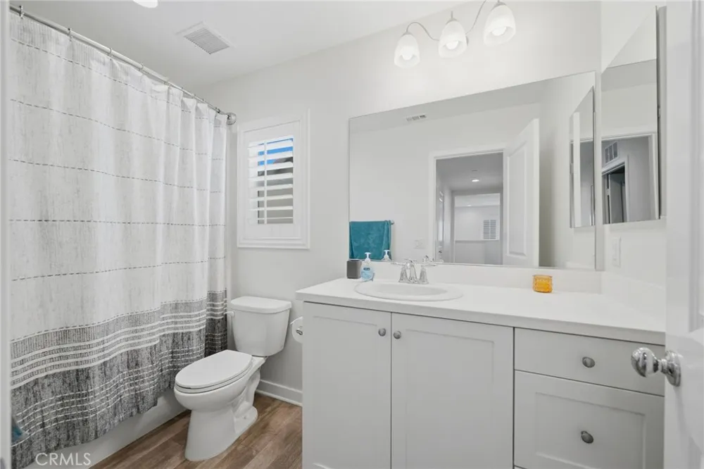 24318 Red Spruce Murrieta, CA 92562