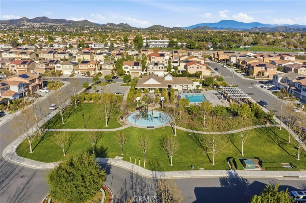 24318 Red Spruce Murrieta, CA 92562