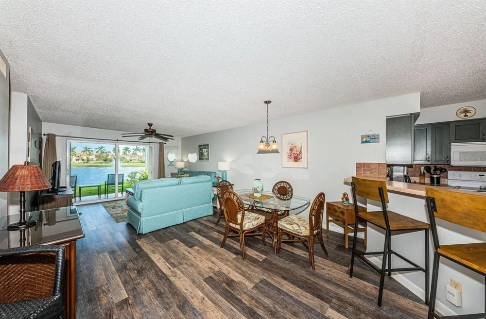 6100 BAHIA DEL MAR CIRCLE #103 St Petersburg, FL 33715