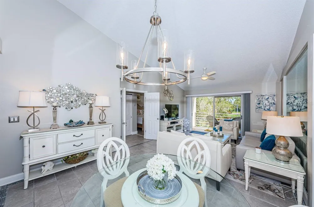 6000 BAHIA DEL MAR CIRCLE #229 St Petersburg, FL 33715