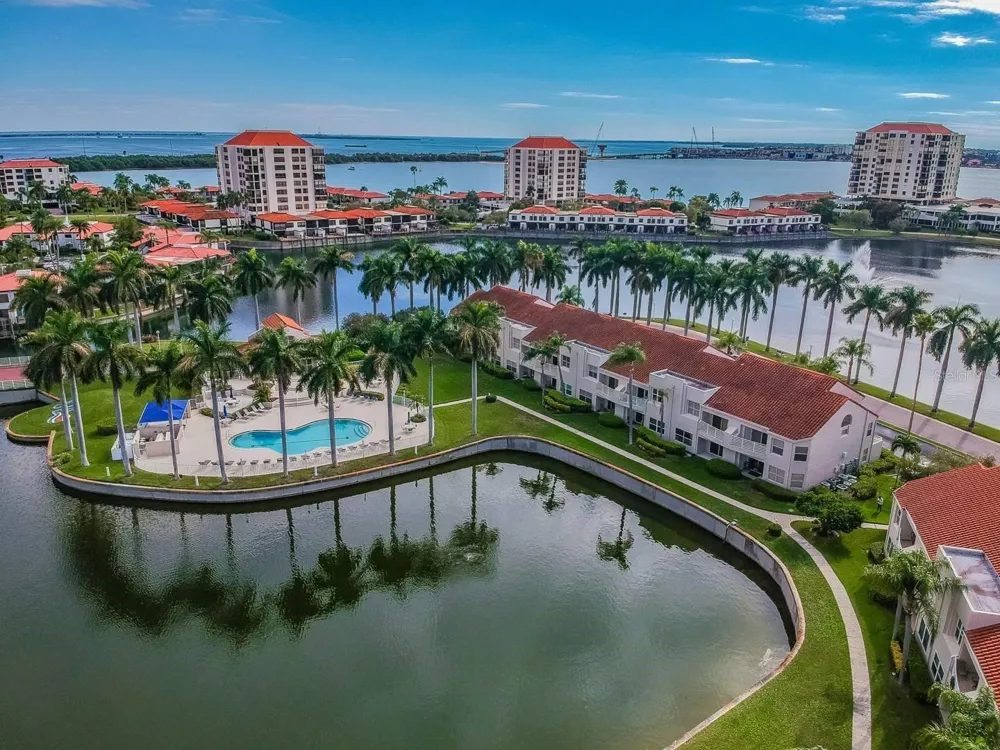6000 BAHIA DEL MAR CIRCLE #229 St Petersburg, FL 33715