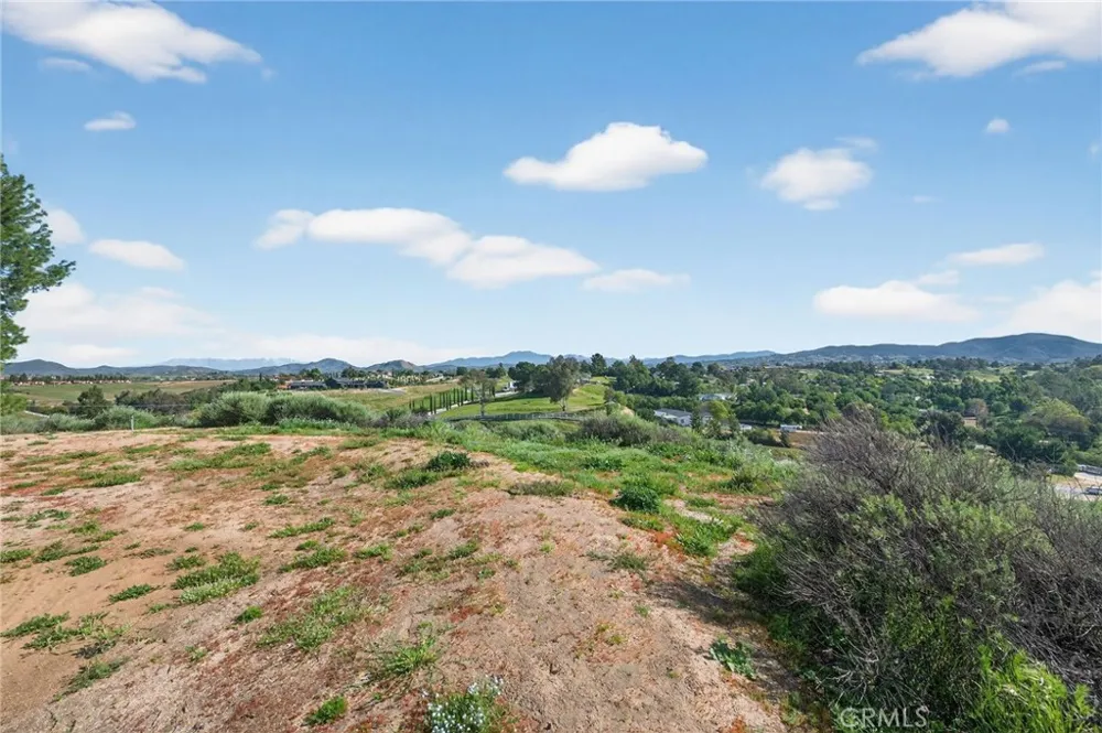 41205 Anza Rd Temecula, CA 92592